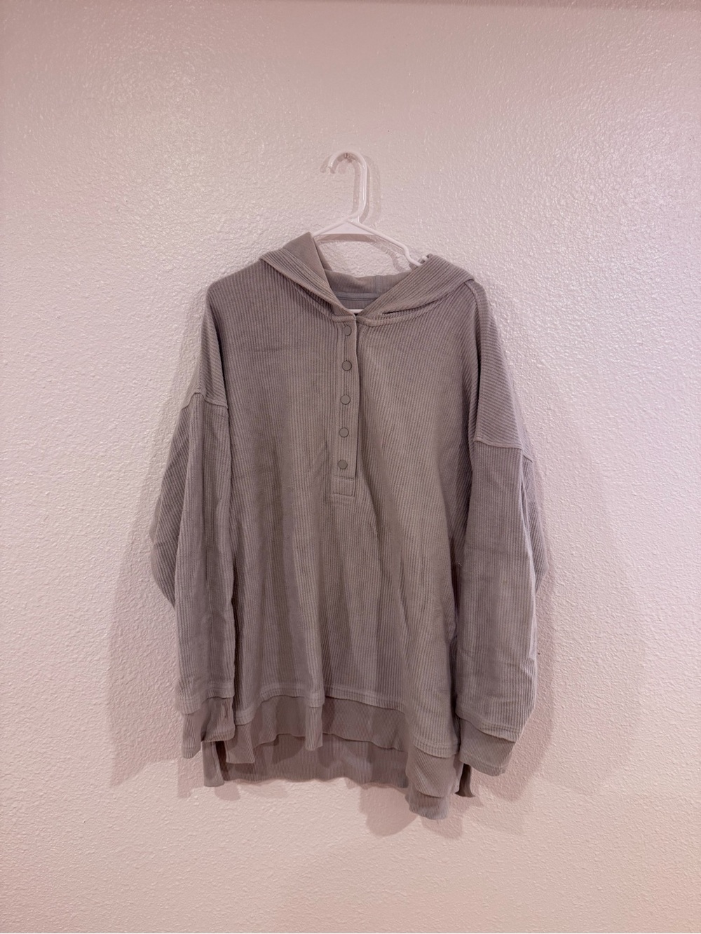aerie Cozy Hooded Henley Sweatshirt in Taupe Gray